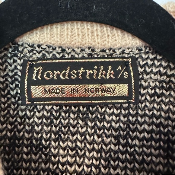 Nordstrikk Wool Fair Isle Front Closure Cardigan 38 - Picture 5 of 9